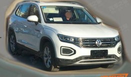 新款探岳爆料视频大全图片,揭秘新款车型亮点与设计革新”